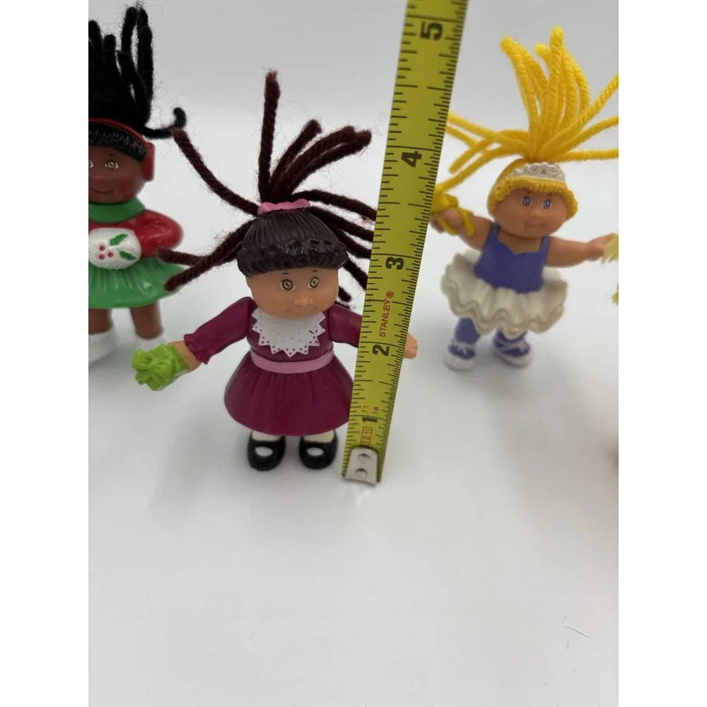 VTG McDonalds Cabbage Patch Kids  Figures – Set of 5 Holiday, Pajamas, Ballerina